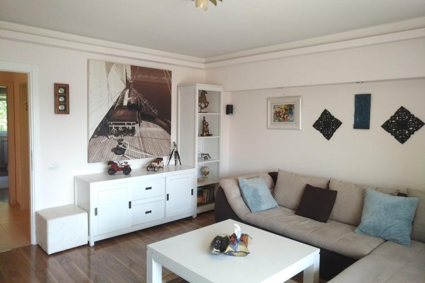 Apartament cu 2 camere decomandat în Ultracentral