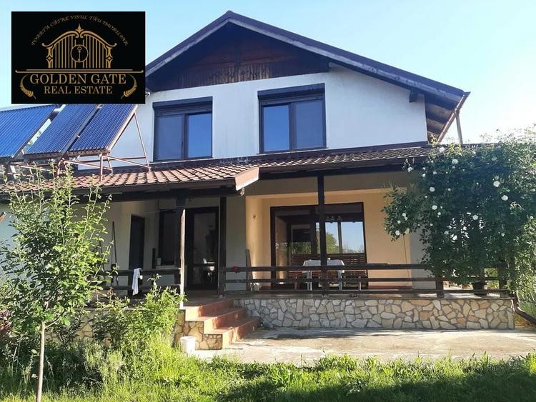 Casă individuală cu 6 camere cu Teren 1741 Mp în Buriaș