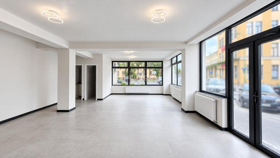 Spatiu comercial 70 mp | Zona Centrala | Open space, multiple utilizari