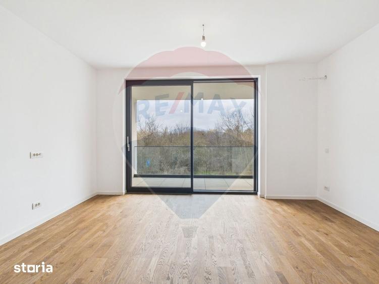 Apartament cu 3 camere în Băneasa