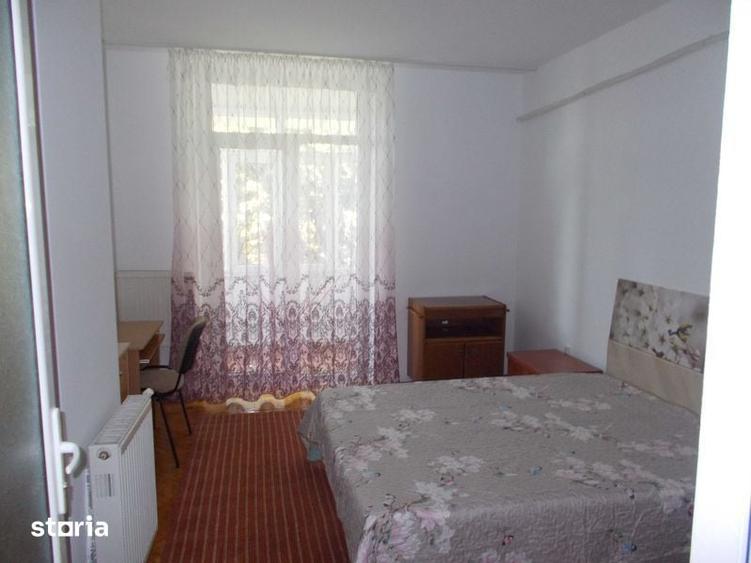 Apartament cu 3 camere decomandat în Țiglina 1