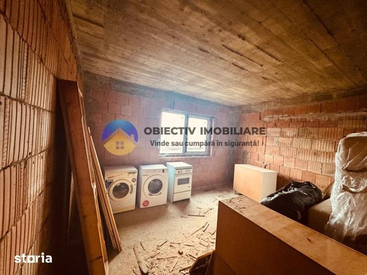 Vila la rosu si teren 500 mp de vanzare Zona Fermelor - 11