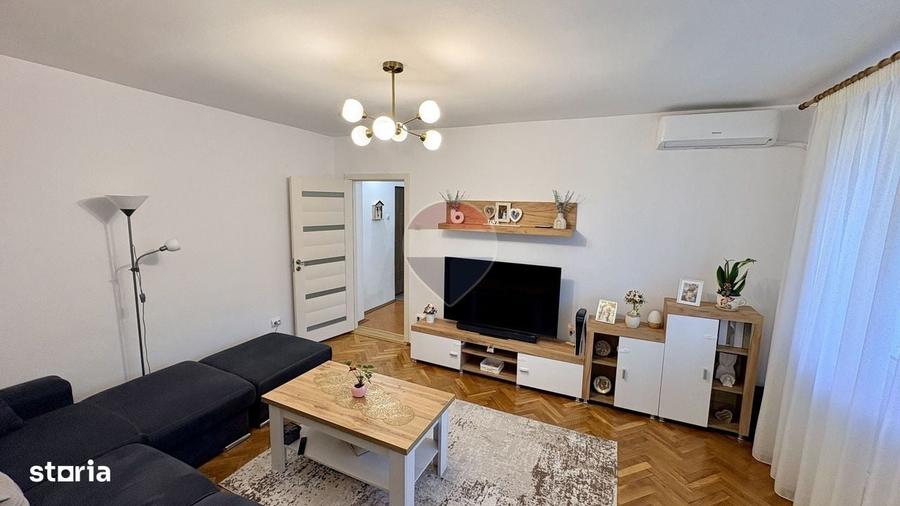 Apartament cu 4 camere în Central