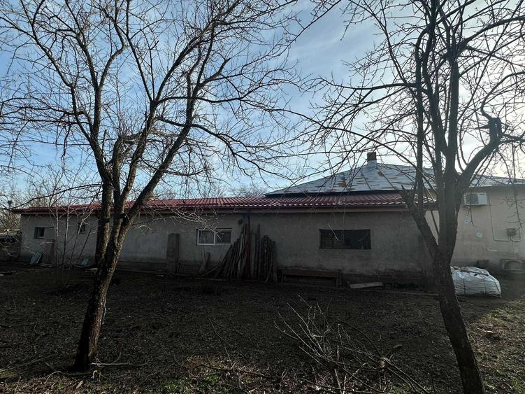 Casă cu 4 camere în Bogdana