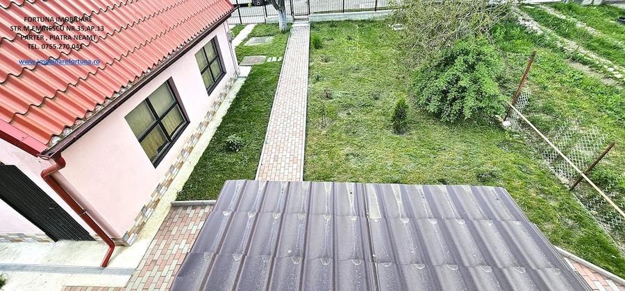 Casă cu 5 camere cu Teren 760 Mp în Sărata