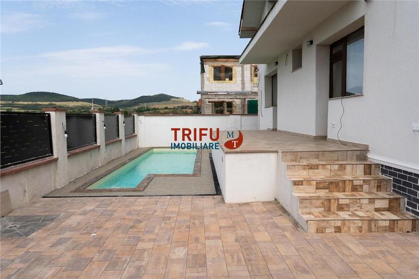 Casă individuală cu 4 camere cu Piscina în Ampoi 1