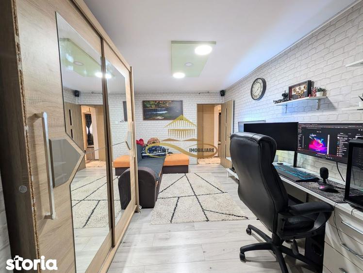 Apartament cu 3 camere decomandat în Bistrița Lac