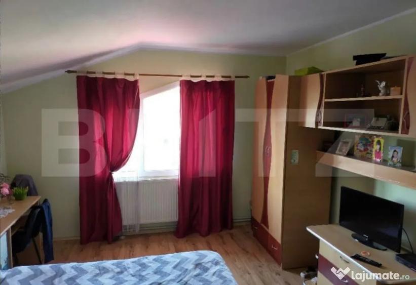 Casă cu 4 camere cu Teren 500 Mp în Central