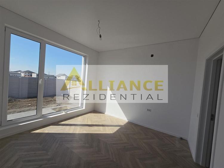Casa individuala- 4 camere- 371mp teren- placa de beton - 12