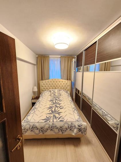 Apartament cu 3 camere decomandat în Brâncoveanu