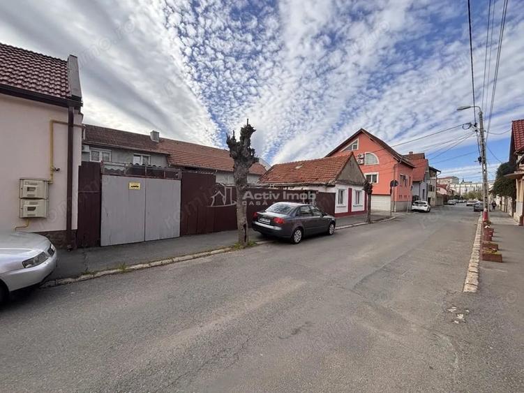 Casa cu dublu front in Cantemir oportunitate excelenta pentru renovare si investitie - 6