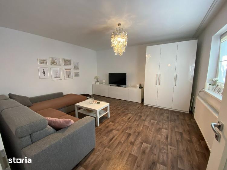 Casă cu 3 camere cu Teren 360 Mp în Central