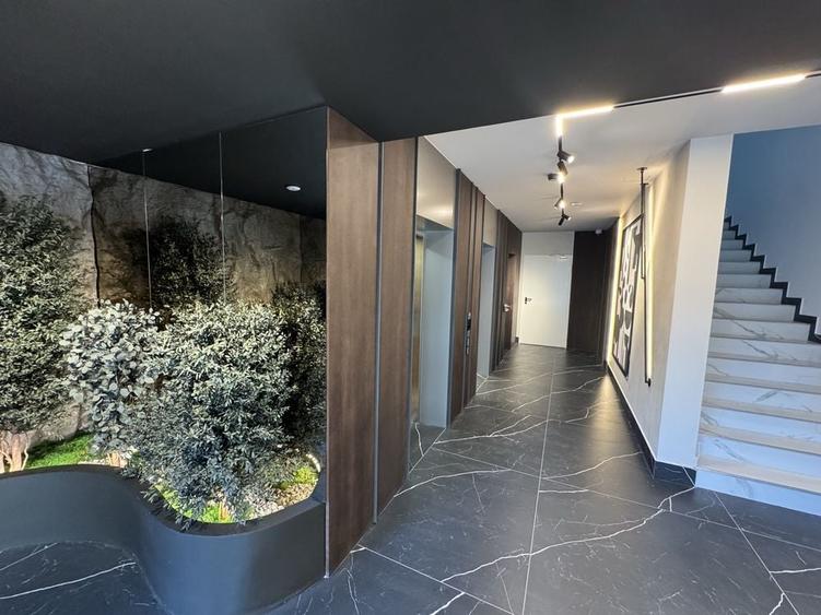 Apartament cu 2 camere decomandat în Cățelu