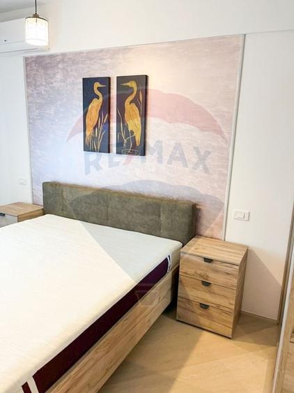 Apartament cu 3 camere, mobilat în Mihai Bravu