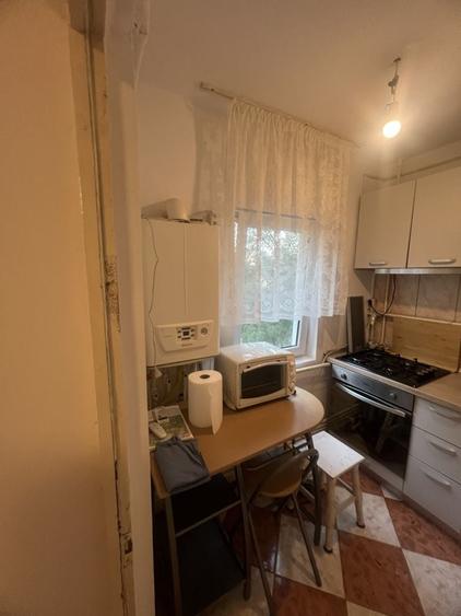 Garsonieră decomandată în Central