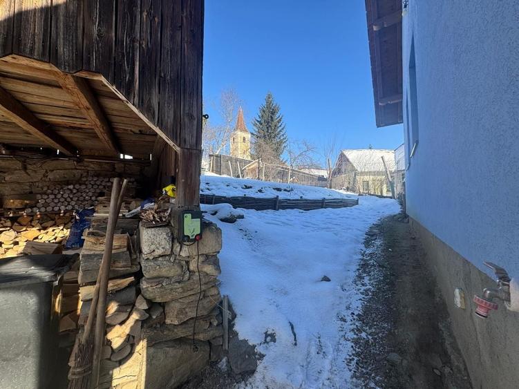Casă individuală cu 3 camere cu Canalizare în Fântânele
