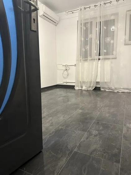 Garsonieră decomandată în Podu Roș