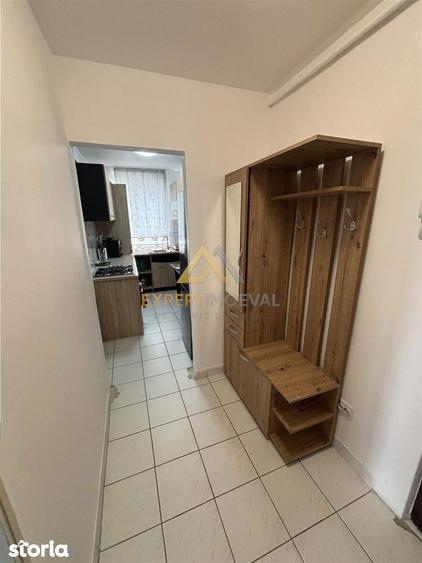 Apartament cu 2 camere semidecomandat în Gării