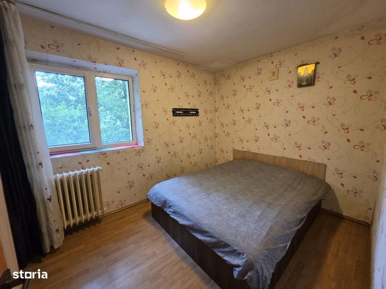 Apartament cu 2 camere semidecomandat în 1 Decembrie 1918 — fotografia 1