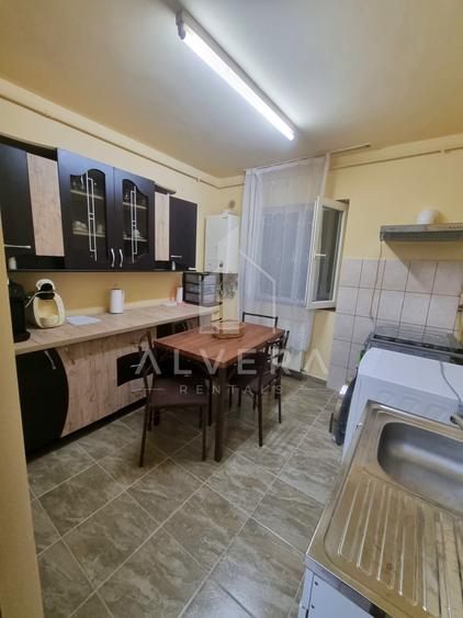 Apartament cu 2 camere semidecomandat în Florești
