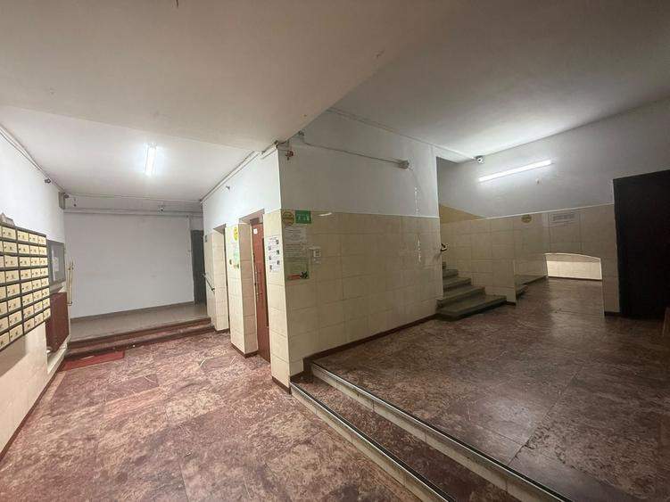 Garsonieră semidecomandată, mobilată în Drumul Taberei