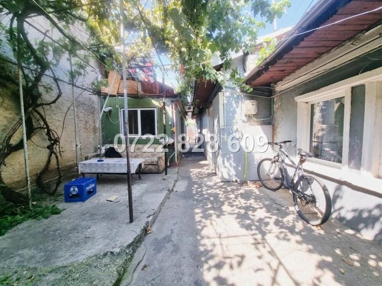 Bucuresti- Magurele, Str. Caracal, casa singur curte 2 corpuri - 9