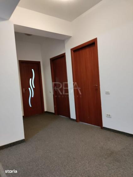 Apartament cu 4 camere în Ozana