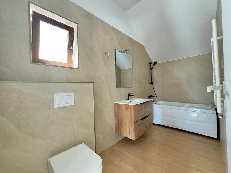 Casă cu 4 camere cu Teren 357 Mp în Covaci