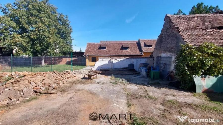 Casă cu 2 camere cu Teren 795 Mp în Turnișor
