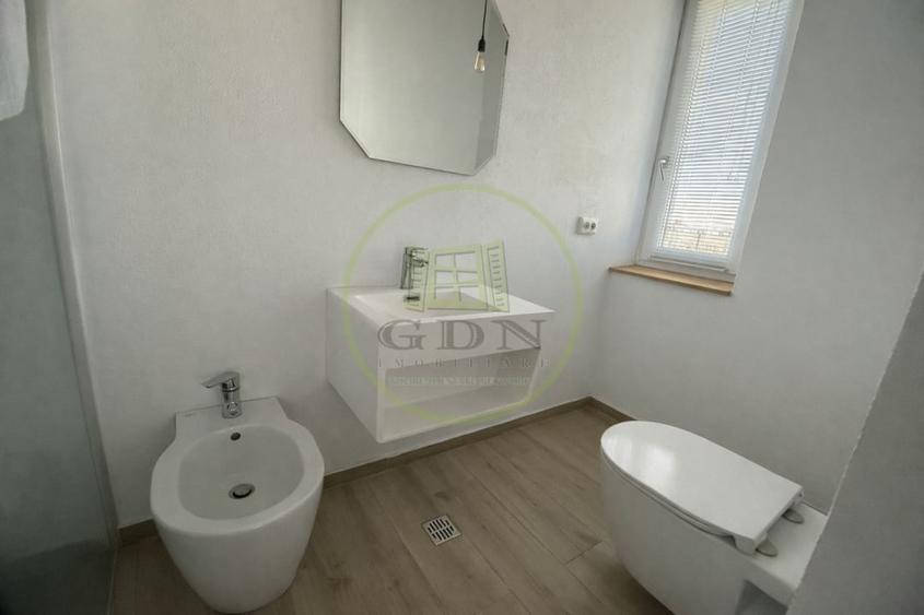Apartament cu 3 camere, mobilat în Craiovița Nouă