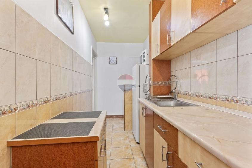 Apartament cu 2 camere semidecomandat în Romanilor