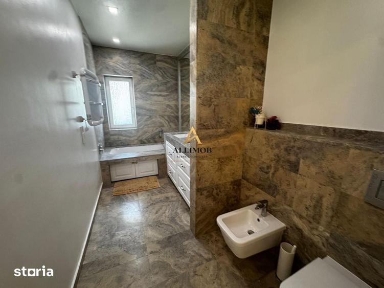 Apartament cu 3 camere în Străulești