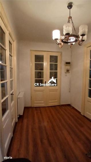 Apartament cu 2 camere semidecomandat în Vatra Luminoasă