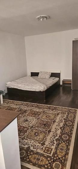 Garsonieră decomandată în Astra