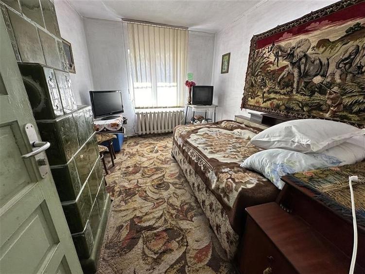Casă individuală cu 3 camere cu Teren 969 Mp în Sud