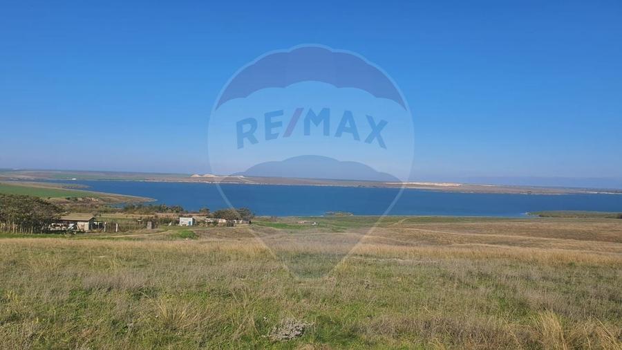Teren agricol extravilan de 5000 mp, în Nord