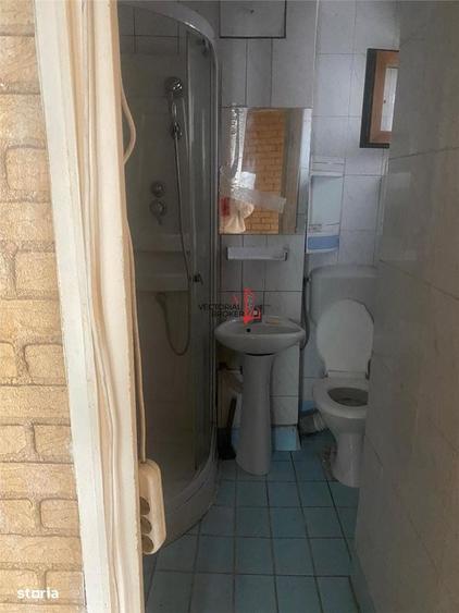 Apartament cu 4 camere decomandat în Pantelimon — fotografia 3