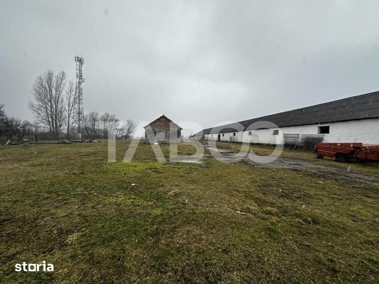 Teren de vanzare 8380 mp cu anexa de 1538 mp in Mohu judet Sibiu - 1