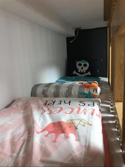 Apartament cu 3 camere decomandat în Buzaului