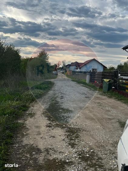 Teren de 525 mp, în Domnești