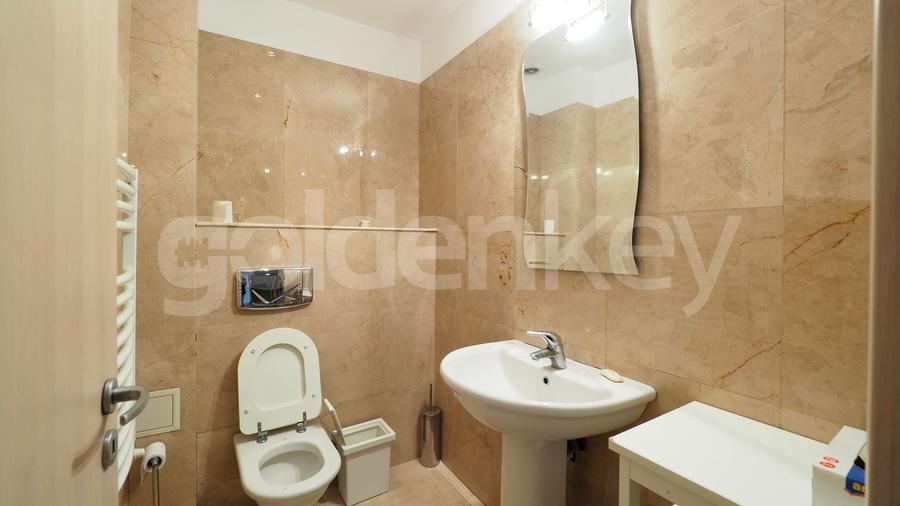 Penthouse cu 5 camere decomandat, mobilat în Șoseaua Nordului