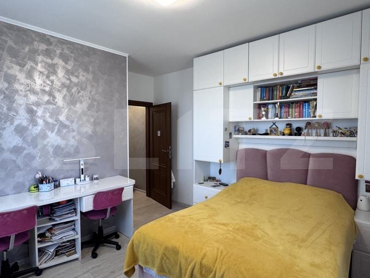 Apartament cu 3 camere decomandat, mobilat în Albert