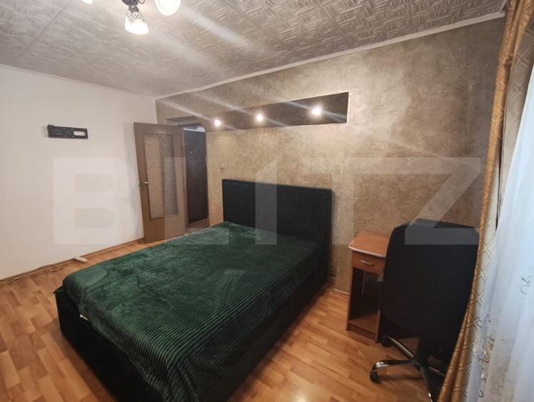Garsonieră decomandată în Rogerius