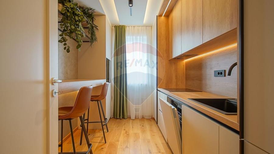 Apartament cu 3 camere decomandat, mobilat în Astra