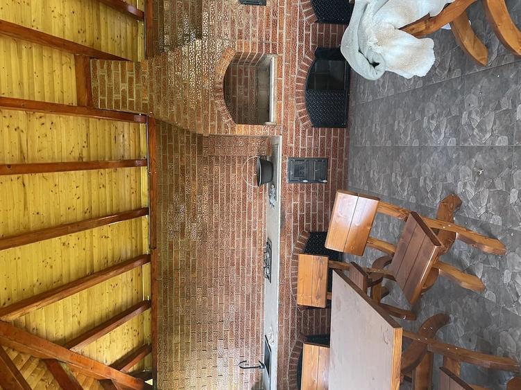 Casă cu Teren 2650 Mp în Sacoșu Turcesc