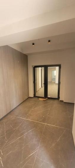 Apartament cu 2 camere decomandat în Baicului