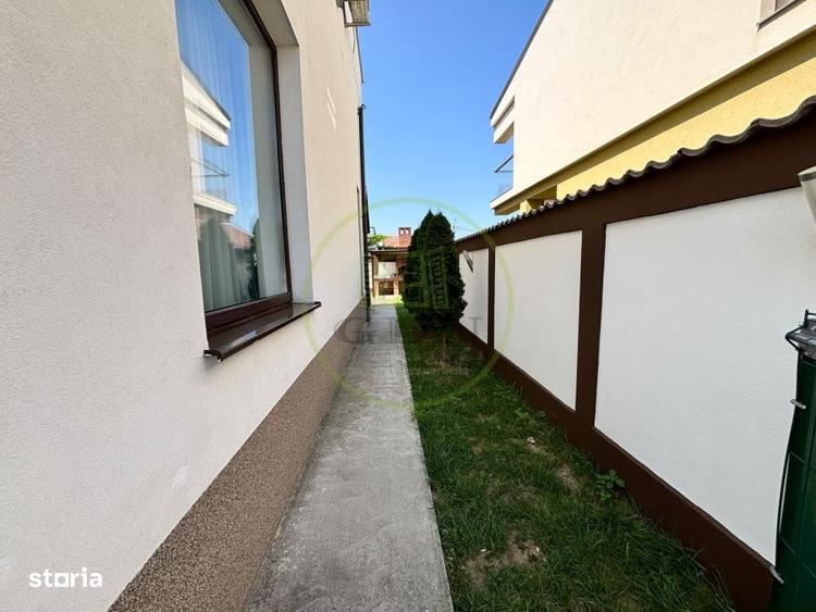 Casă cu 4 camere cu Teren 250 Mp în Central