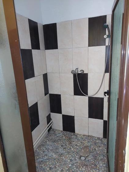 Casă cu 1 camere cu Teren 100 Mp în Central
