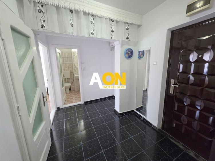 Apartament cu 2 camere decomandat, mobilat în Cetate