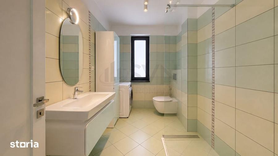 Casă cu 5 camere decomandat cu Teren 500 Mp în Nord
